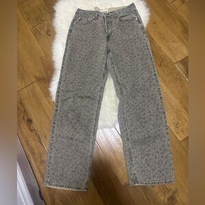 Universal Thread Leopard Print Women Jeans